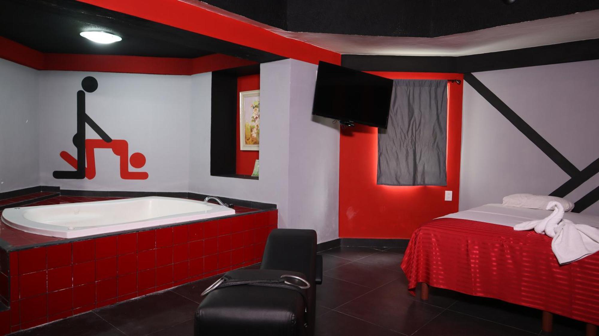 La Selva Auto Hotel Adults Only 할라파 외부 사진